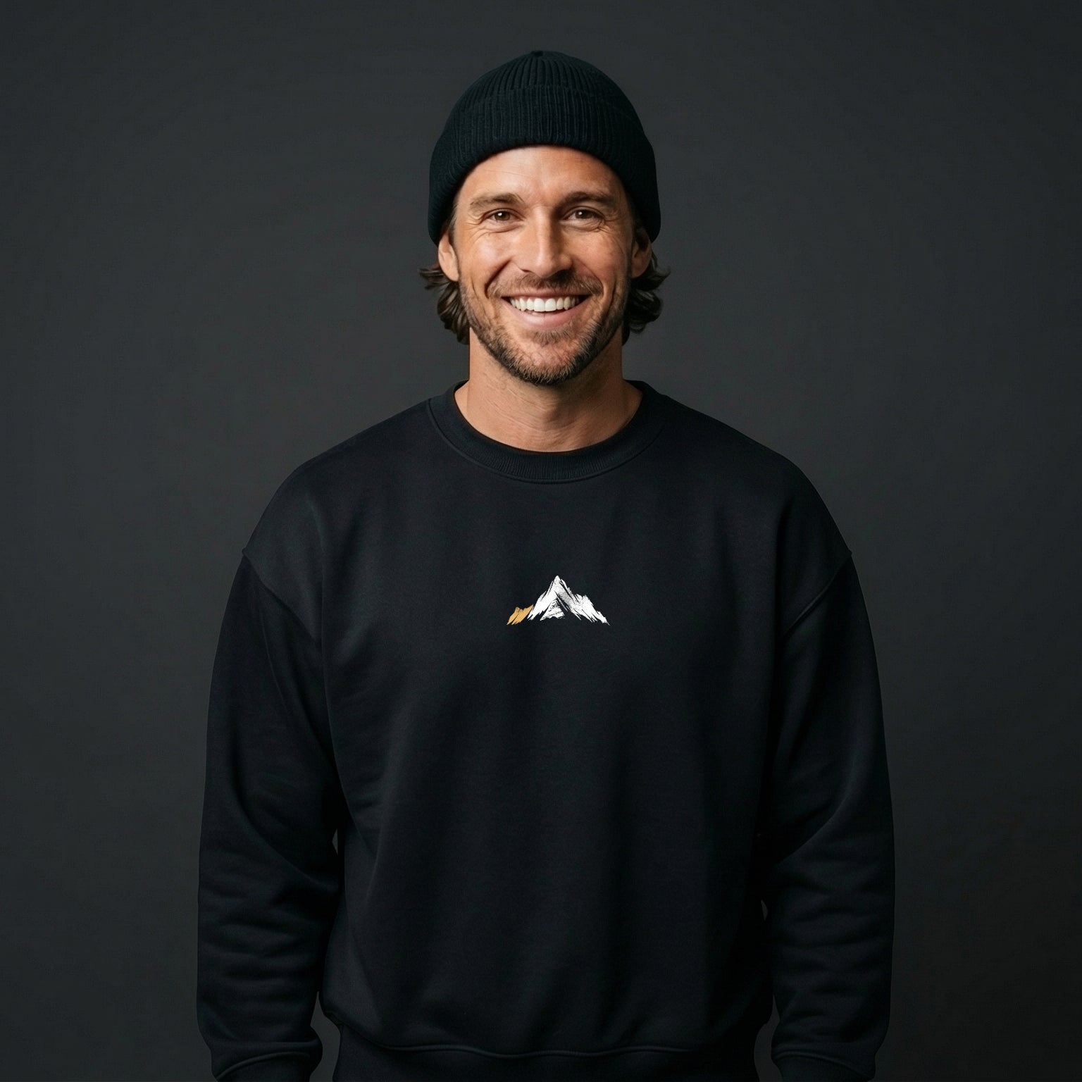Mountain Golden Oversized Sweatshirt