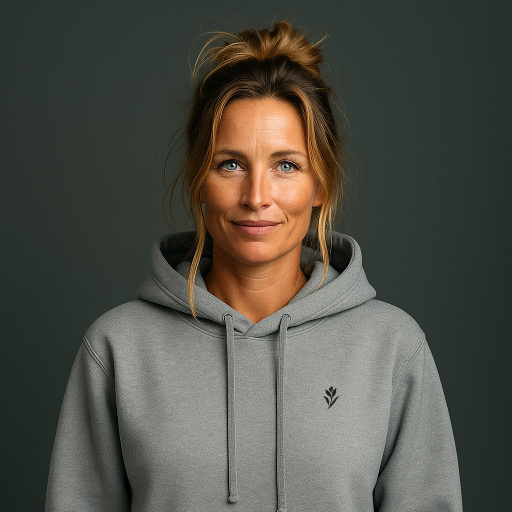 Noir Blossom Hoodie mit Stick