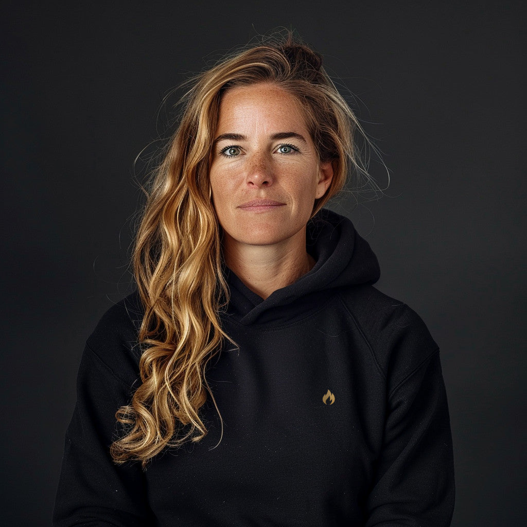 Quiet Fire Hoodie mit Stick