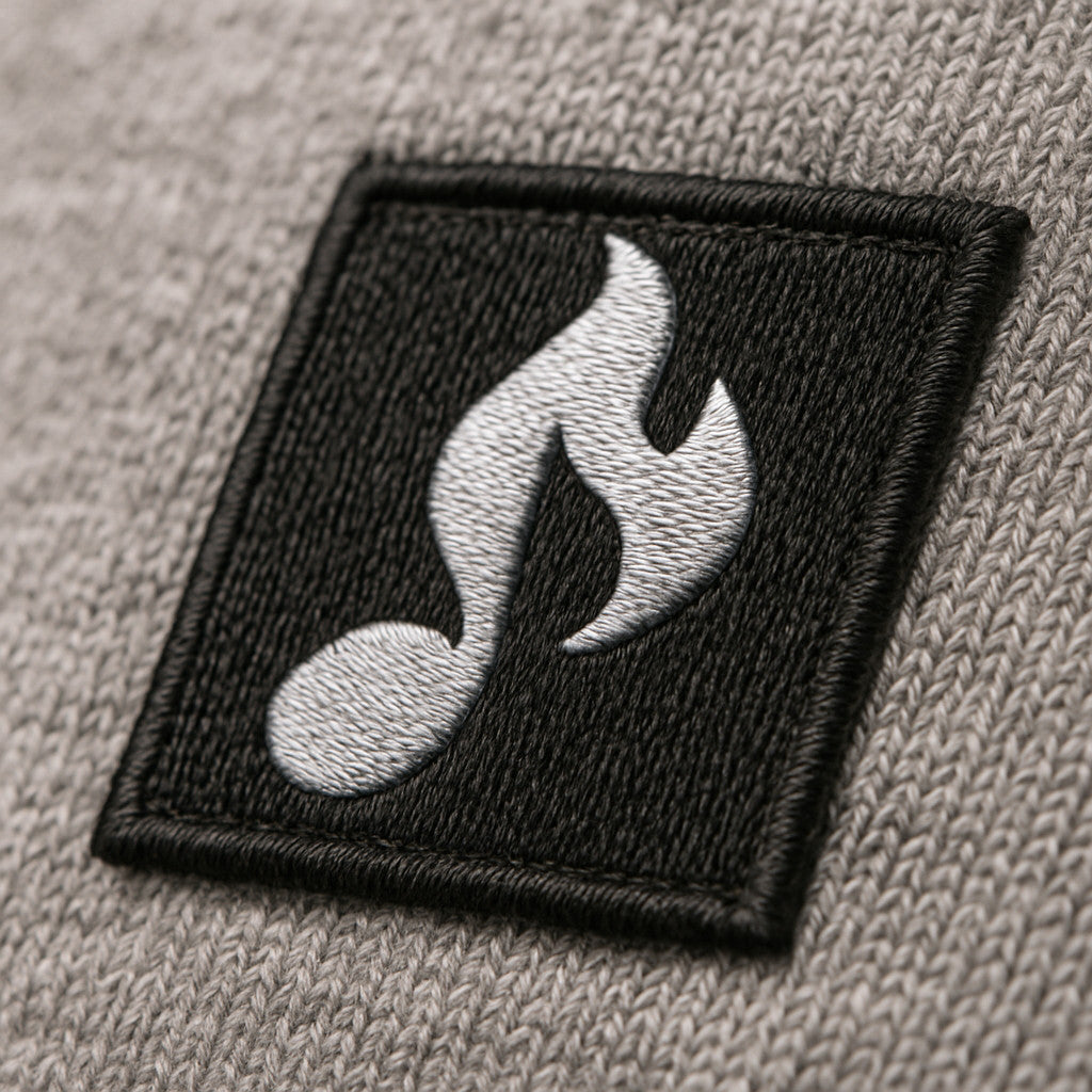 Sonaraé Iconic Sweatshirt mit Stick