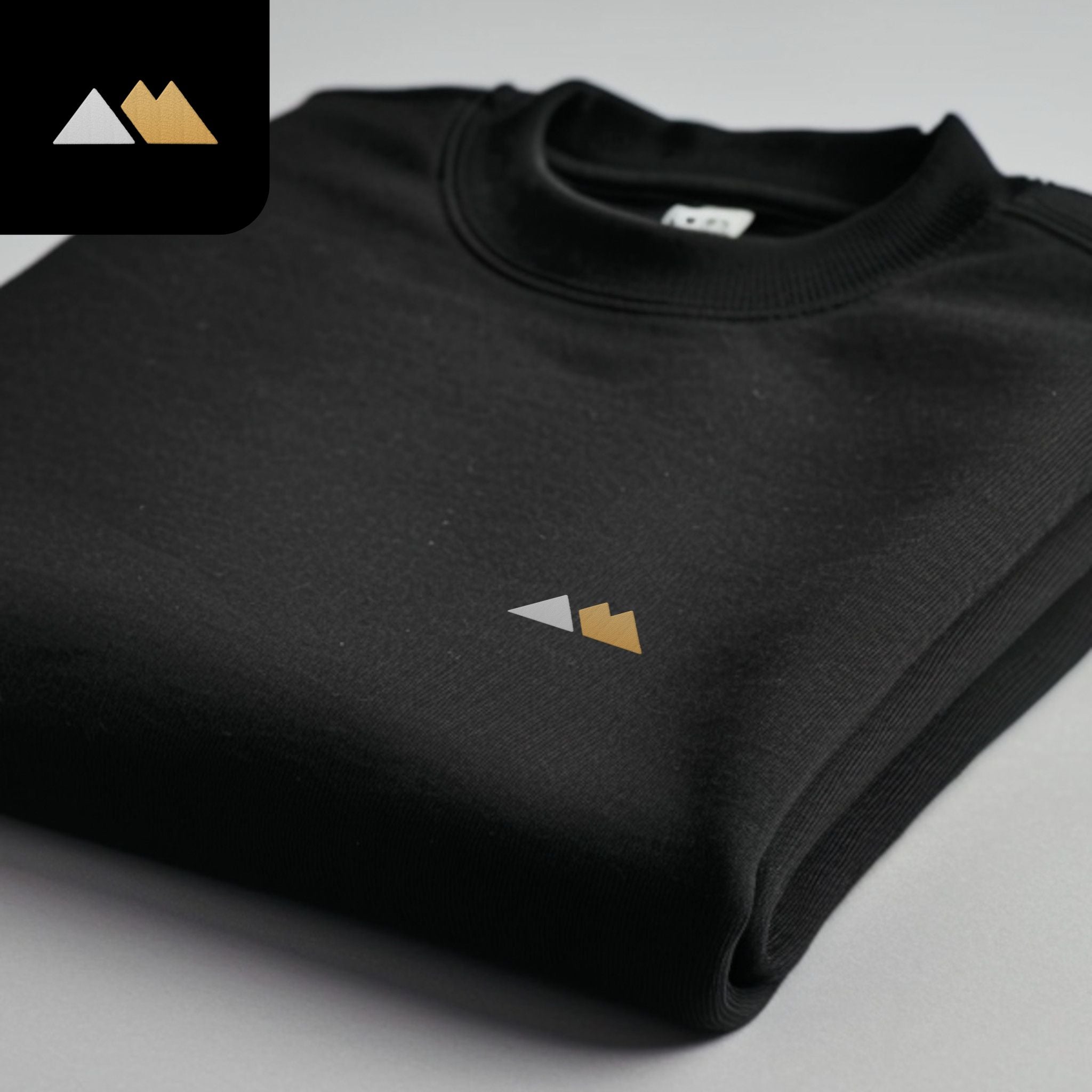 Mountains Silhouette Sweatshirt mit Stick