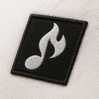 Sonaraé Iconic Hoodie mit Stick